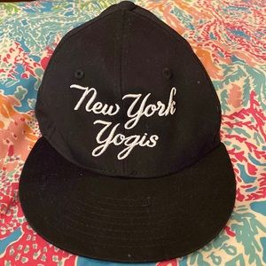 Y7 New York Yogis hat